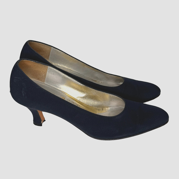 Salvatore Ferragamo Pumps Womens Size 7 4A Black Almond Toe Suede Stiletto Heels - Picture 1 of 11